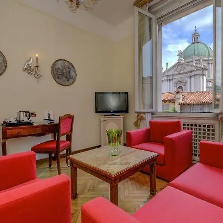Vittoria Hotel