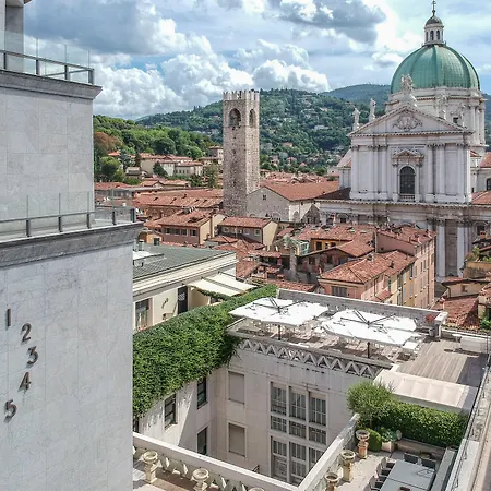 Vittoria Hotel